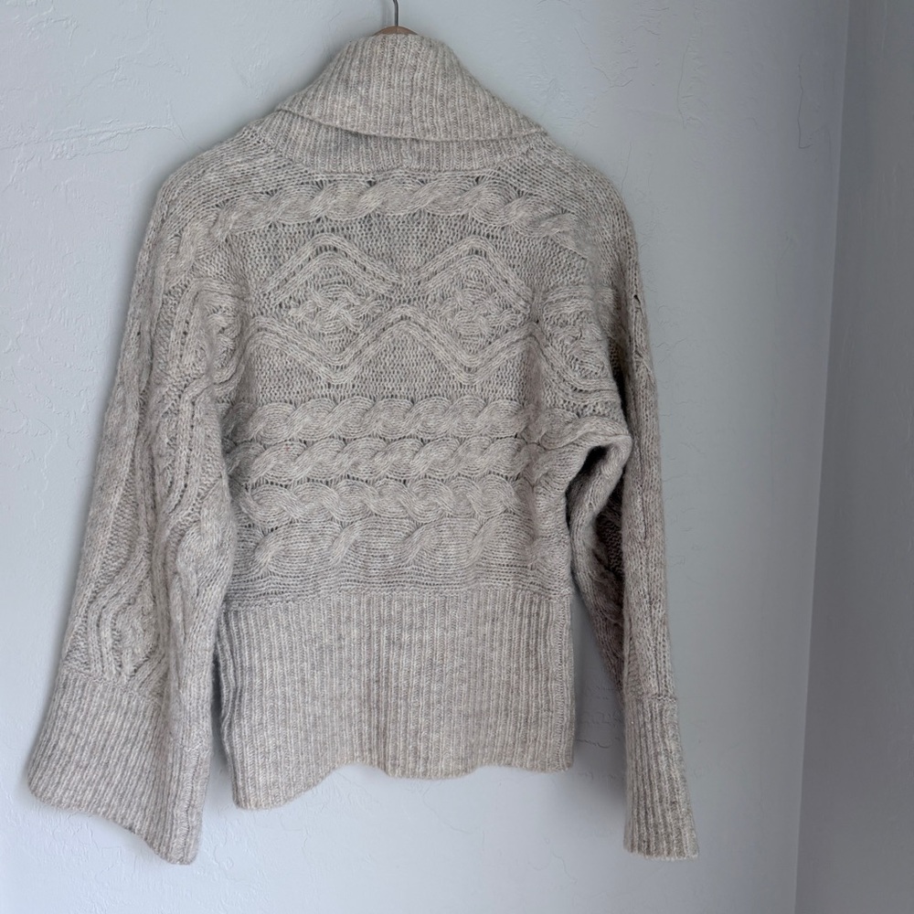 GAP Womens Soft Beige Cable Knit Wool Blend Kimono Cardigan Sweater Size M - Picture 8 of 9